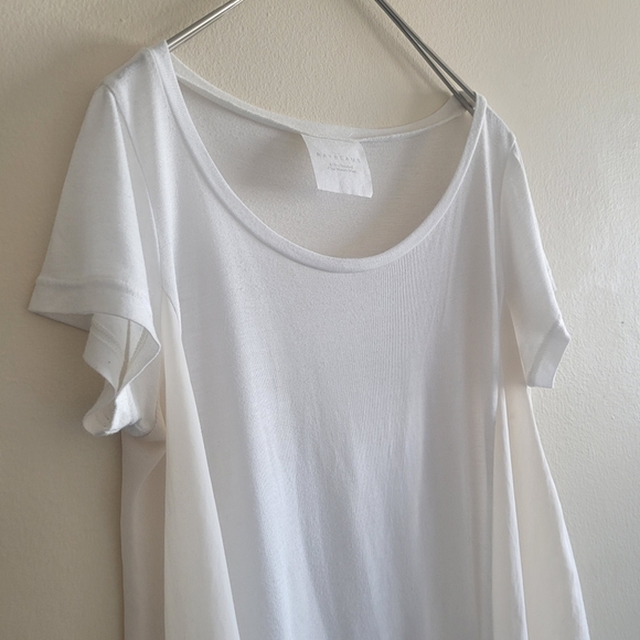 ★SOLD★Flowy White Long T-shirt - Picture 5 of 15